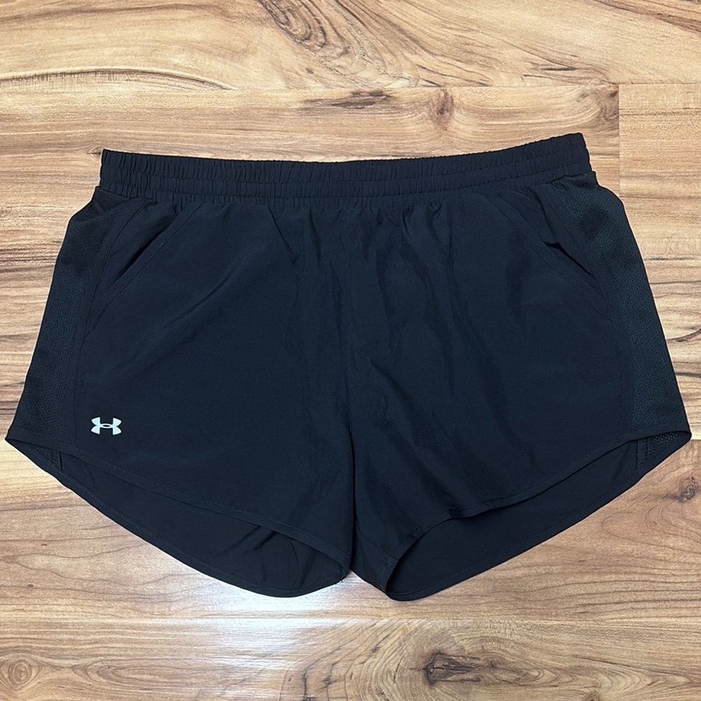 Under Armour Black Athletic Shorts Lightweight Performance